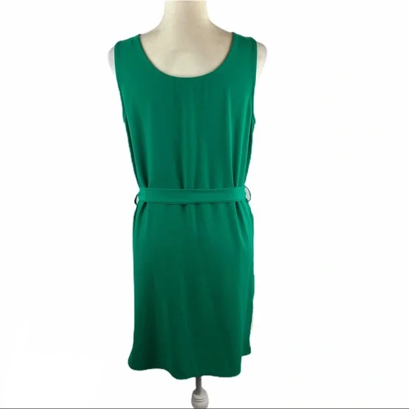 C. Luce Green Crochet Lace Panel Belted Dress - Picture 5 of 8